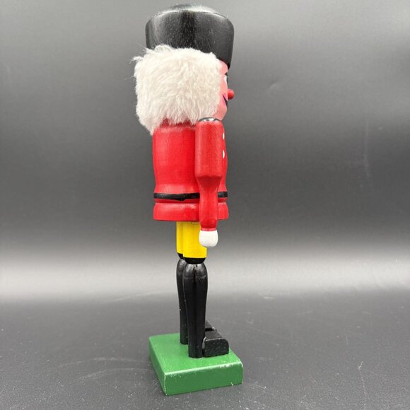 Nutcracker Soldier Wooden Sears and Roebuck Red/Yellow/Black 10" Vtg - Picture 5 of 10